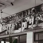 Hotel De La Bourse